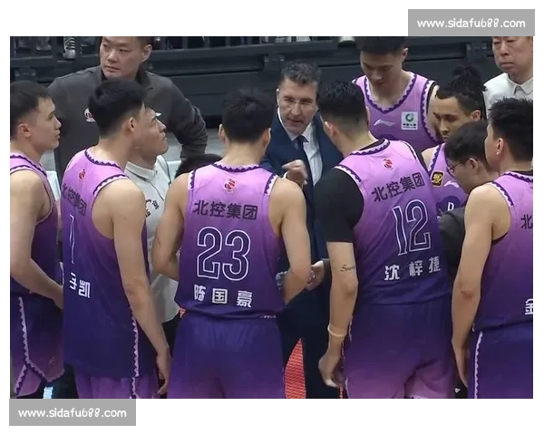 球员索要大合同:交易止损还是续约豪赌? 球员索要大合同:交易止损还是续约豪赌?