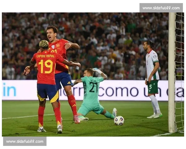 奥亚萨瓦尔 5 场造 9 球：西班牙锋线的沉默利刃