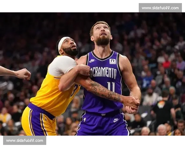 湖人中锋引援遇阻:多队抬价施压,克内克特或成凯斯勒交易筹码 湖人中锋引援遇阻:多队抬价施压,克内克特或成凯斯勒交易筹码